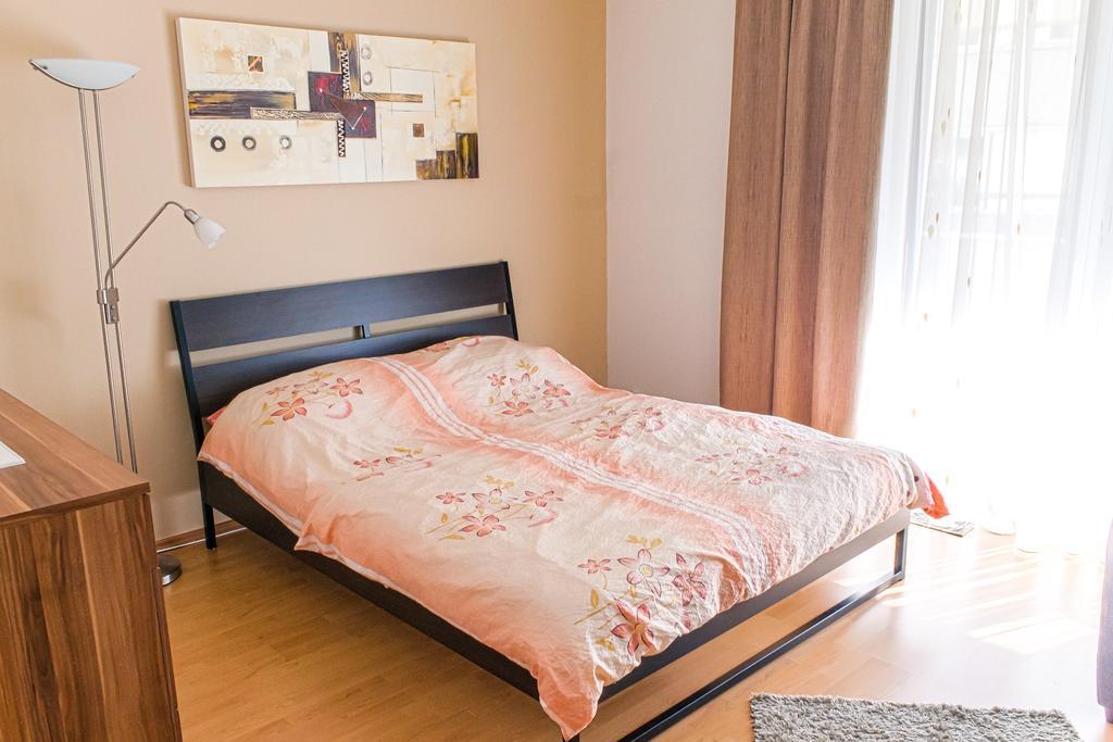 Dnd, Kun Apartments, Keleti Railway Station Boedapest Kamer foto