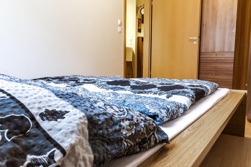 Dnd, Kun Apartments, Keleti Railway Station Boedapest Kamer foto