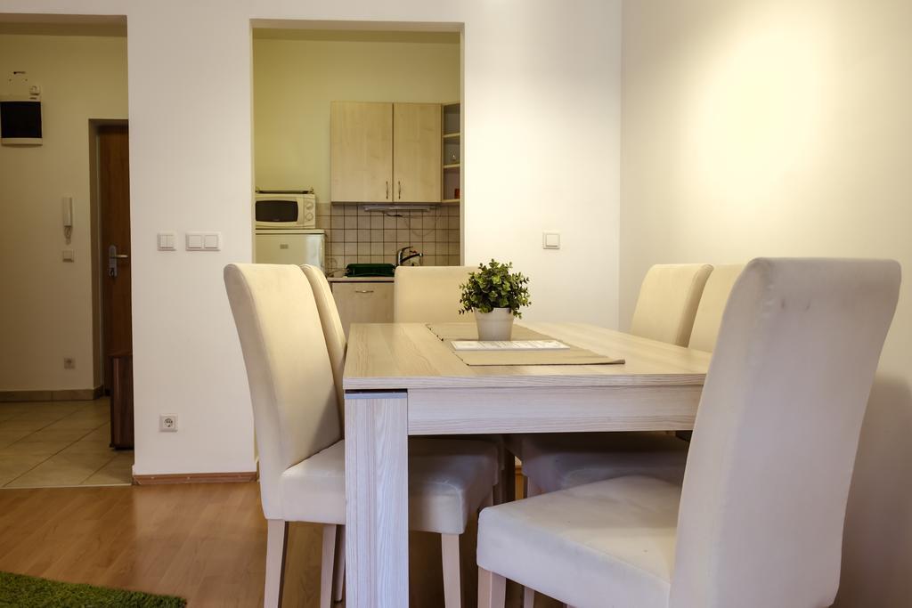 Dnd, Kun Apartments, Keleti Railway Station Boedapest Kamer foto