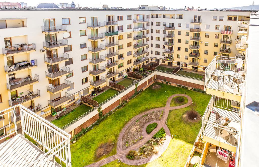 Dnd, Kun Apartments, Keleti Railway Station Boedapest Buitenkant foto