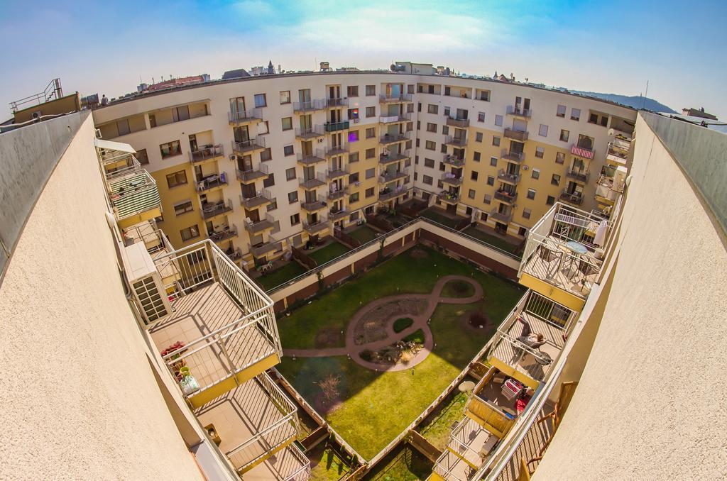 Dnd, Kun Apartments, Keleti Railway Station Boedapest Buitenkant foto