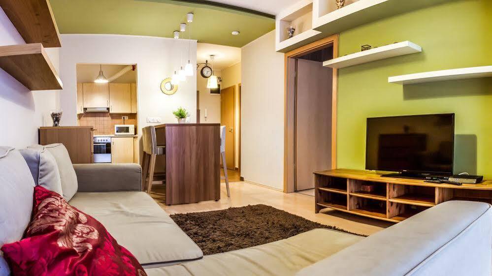 Dnd, Kun Apartments, Keleti Railway Station Boedapest Buitenkant foto